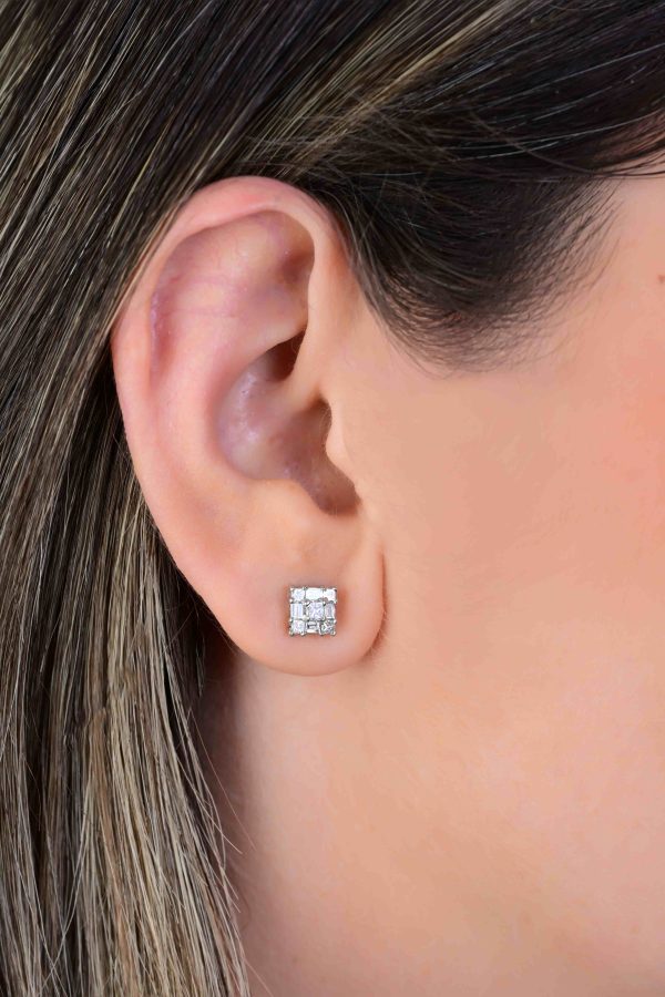 Square  Random Earrings - Image 2